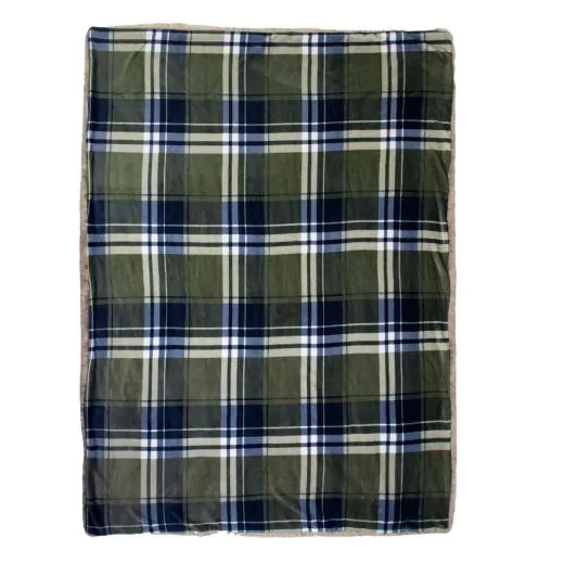 kjdkrg-2-f883df94ca0495f318f156b9e3436ed5bb22576ea0769912e57267fa3932ded6 Plaid fausse fourrure à carreaux vert 130×170 cm – vue complète