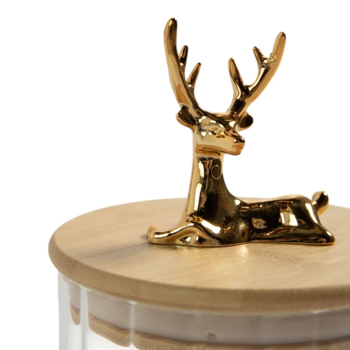 wwvpdm-3-8ab8b3327d2fb7691c9751aa8dd7d2c8d585c6a6310972ec4c01fa99127d80cd Bocal en verre motif cerf – détail du couvercle en bois 10,5 cm